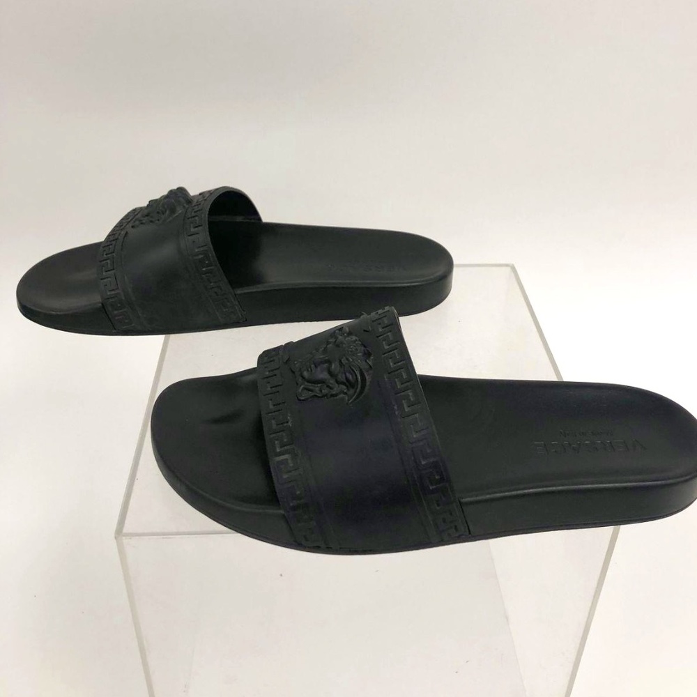 Versace 'Medusa Head' Unisex Black Slides Sandals - Size 9 / COA - Picture 2 of 15
